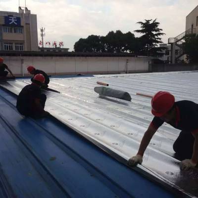 济南建筑防水工程指南 小学、酒店与厂房钢结构防水补漏全解析